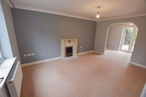 Lounge- click for photo gallery